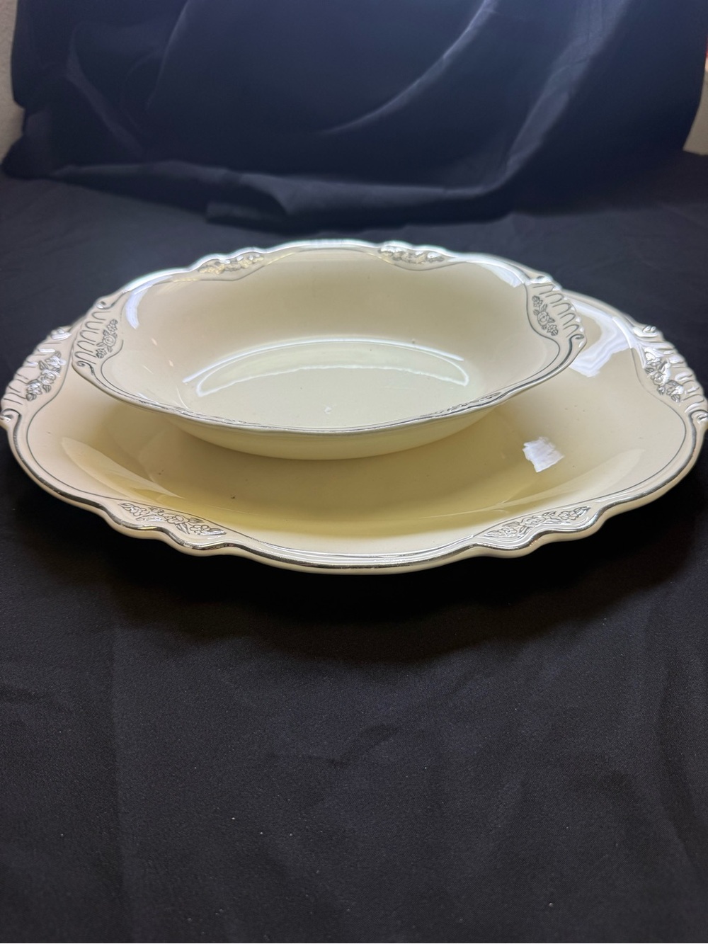 Ivory Homer Laughlin Virginia Silver Rose Rim Serving Bowl and Platter Set